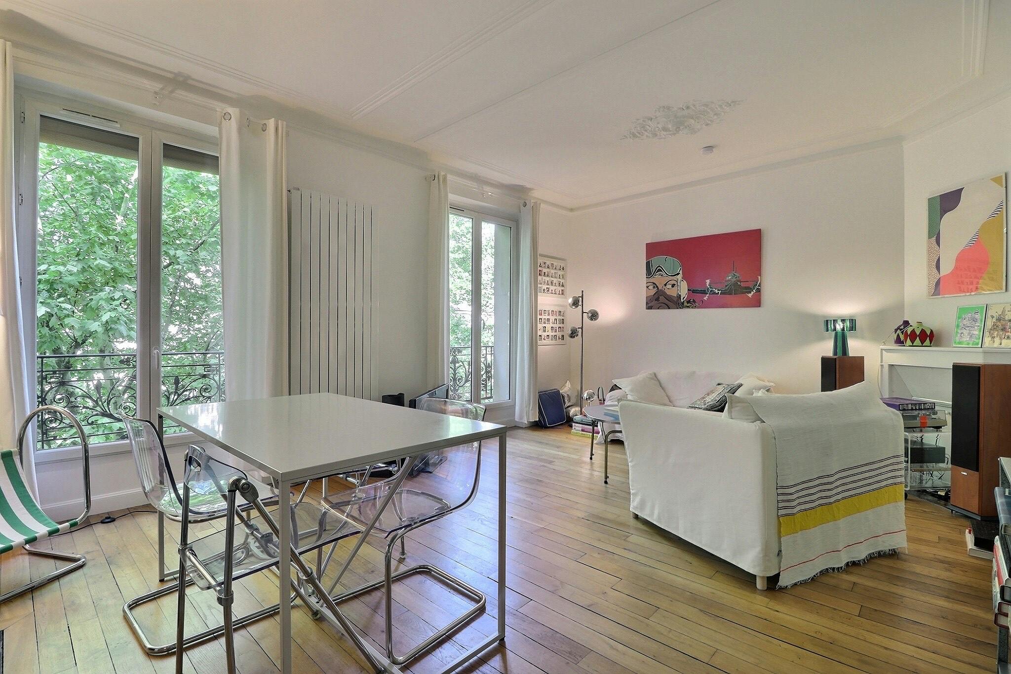 Rue des Pyrénées, Paris preview