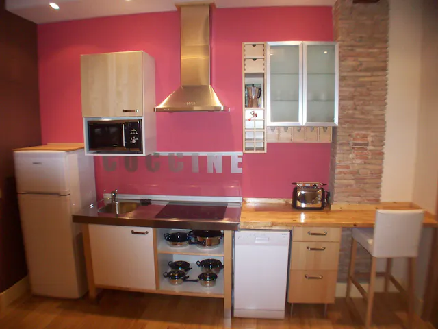 2-Bedroom Apartment in Carrer de Roger de Flor, Valencia (1686385) room image 1
