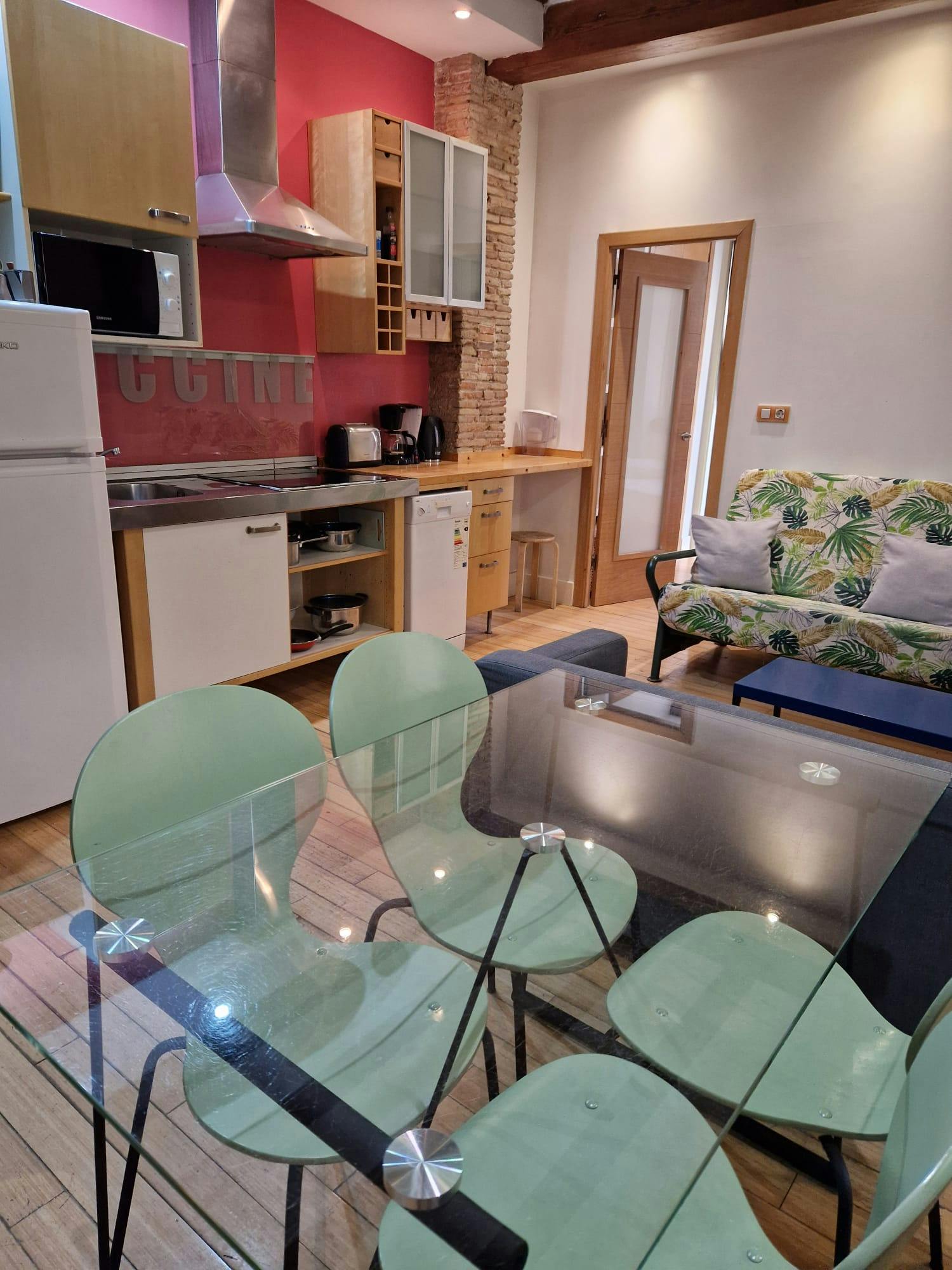 Apartment Valencia, 2 beds — photo 23