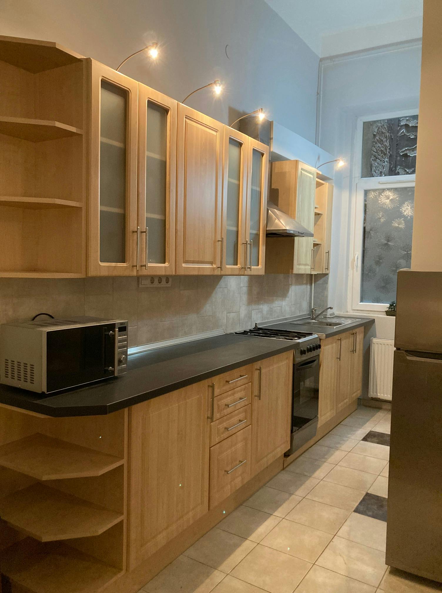 Apartment for rent for €750 per month in Budapest, Wesselényi utca