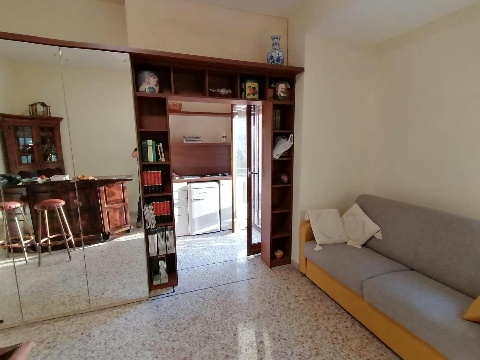 Apartamento en alquiler por 400 € al mes en Naples, Viale Traiano