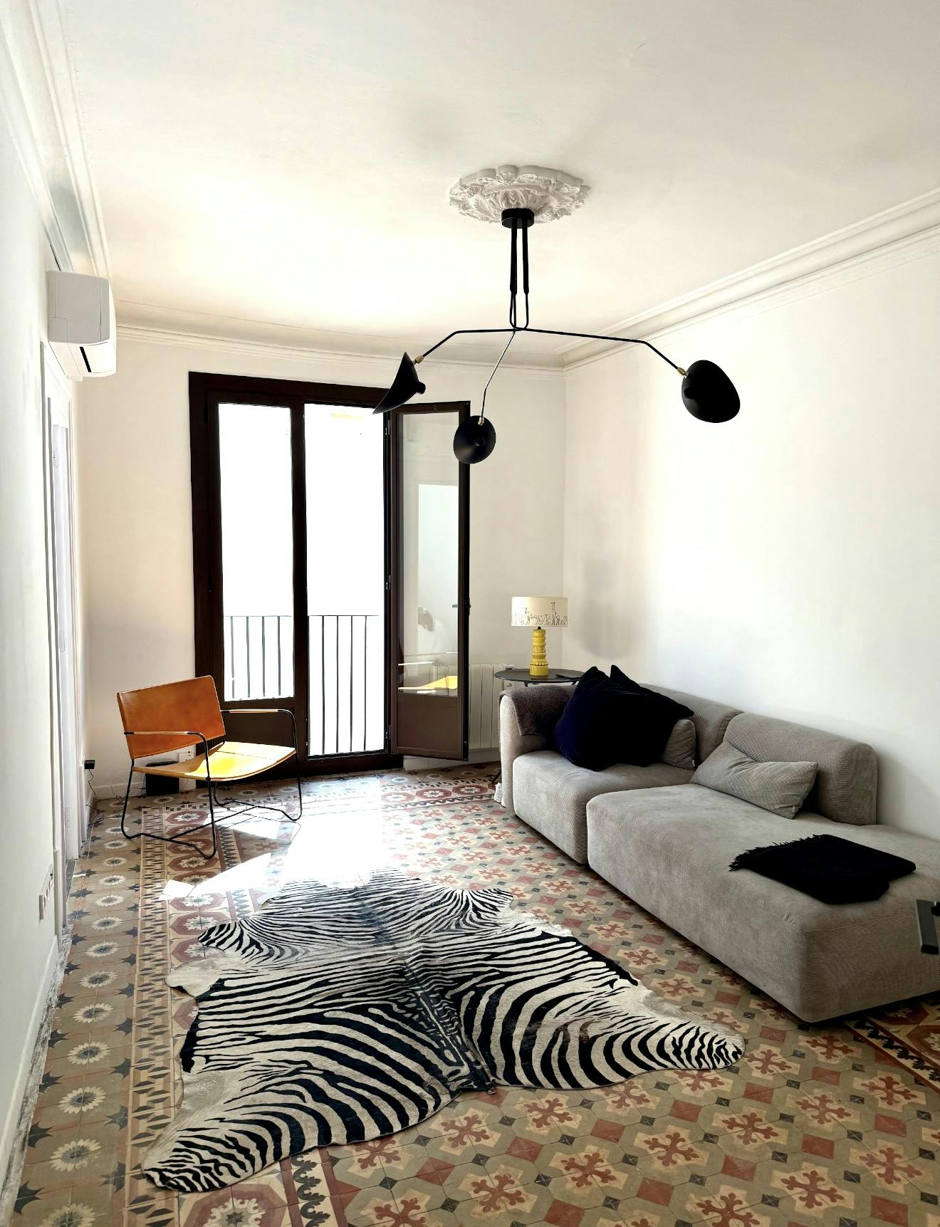 Appartamento in affitto a 1880 € al mese a Barcelona, Carrer d'Avinyó