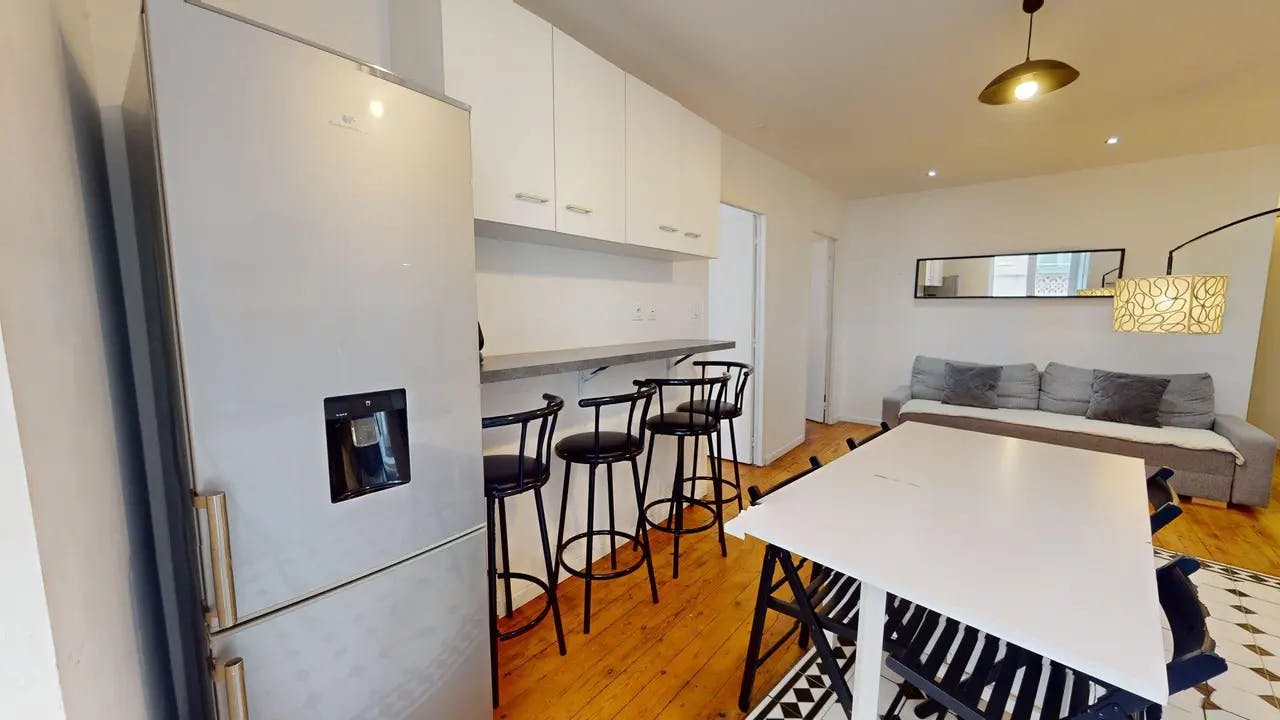 2-Bedroom Apartment in Rue Mi-Carême, Saint-Étienne (1686536) ROOM 2