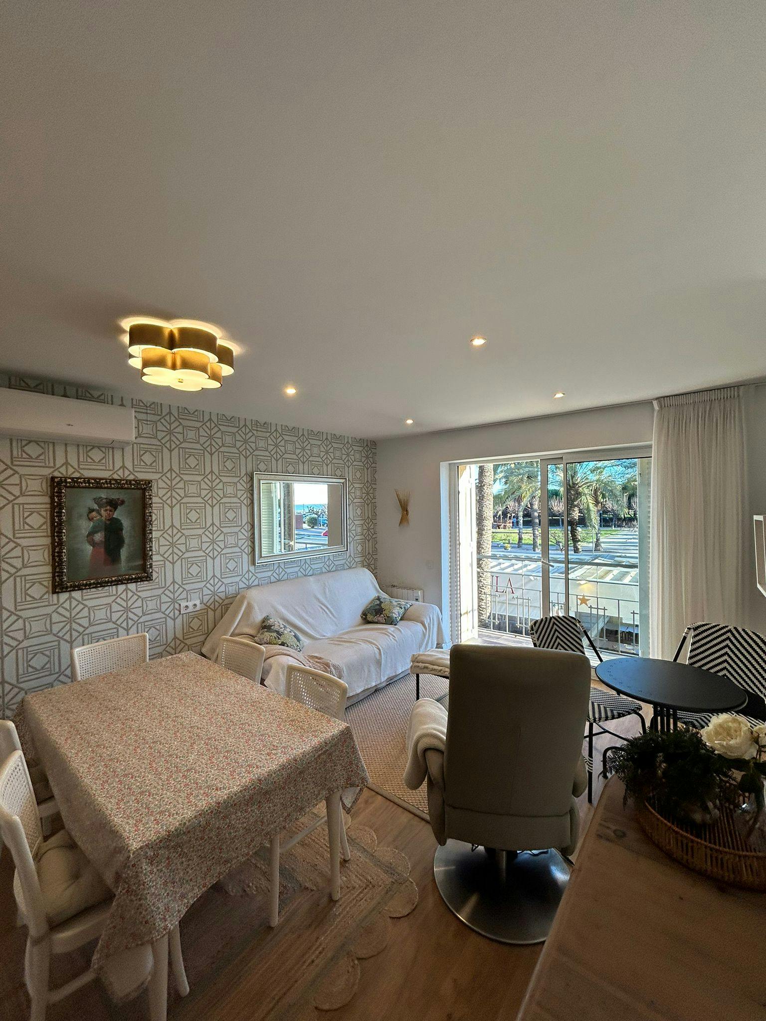 Квартира за оренду для 2 400 EUR на місяць у Vilanova i la Geltrú, Passeig del Carme