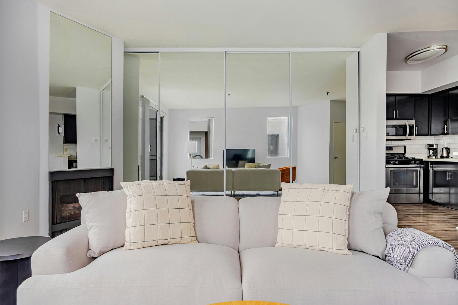 preview gallery tile