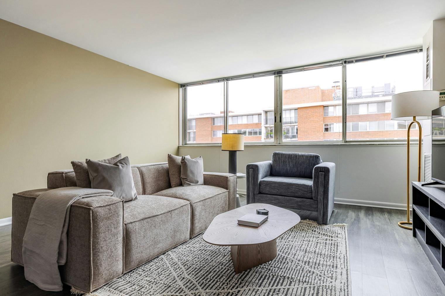 South Ashland Avenue, Chicago, IL preview