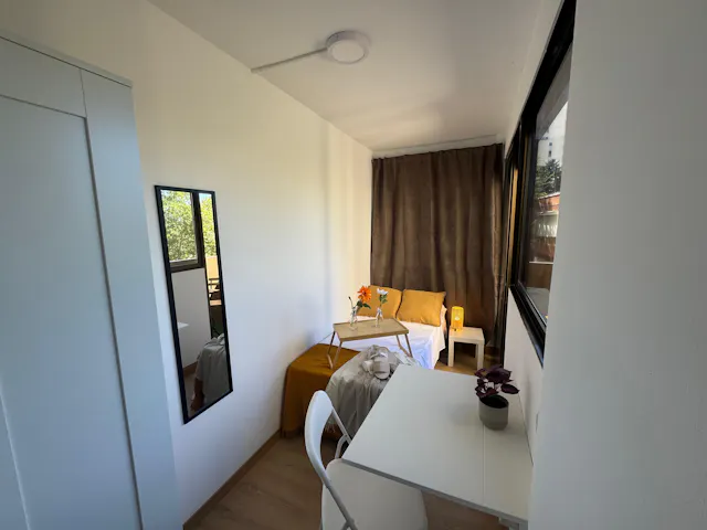 Shared room in Carretera de Canillas, Madrid (1686854) room image 1