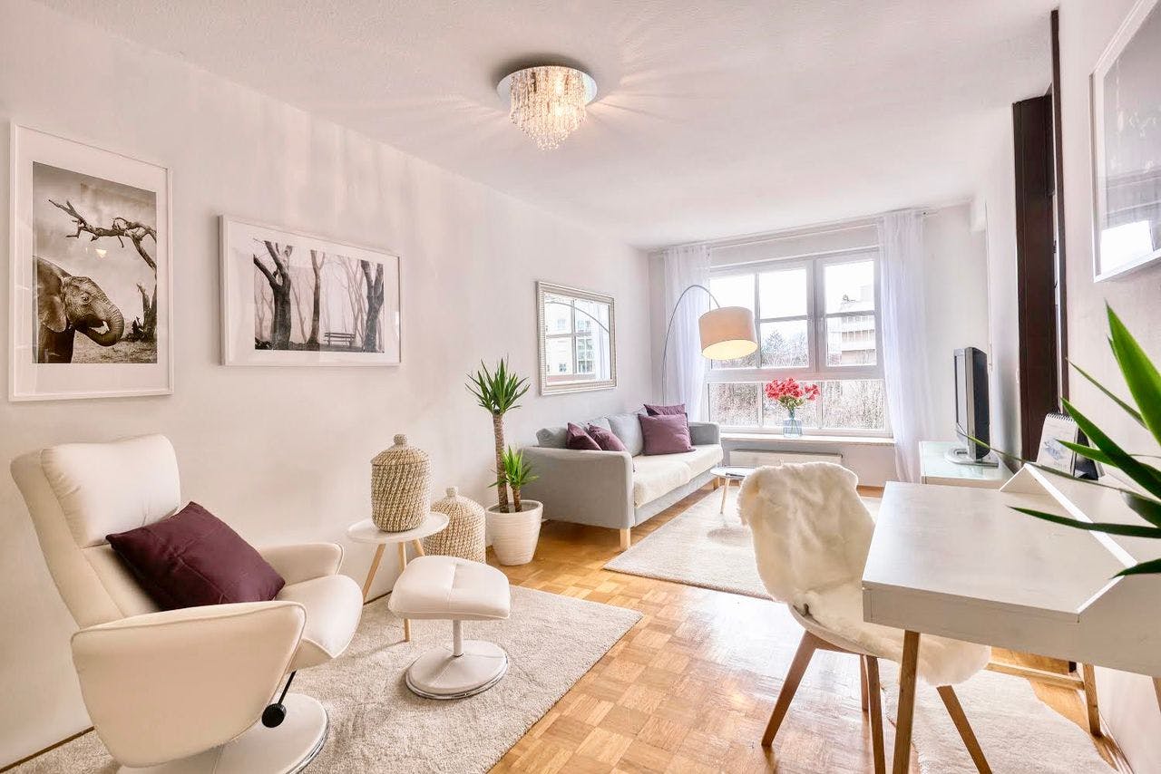 Wohnung zu mieten für 2.090 € pro Monat in Munich, Elsenheimerstraße