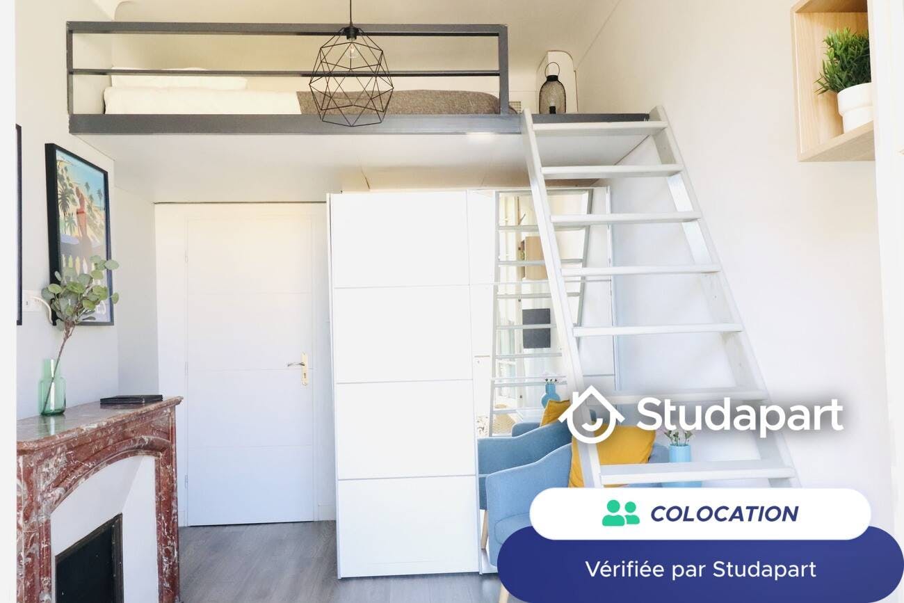 Private room for rent for €700 per month in Nice, Avenue des Arènes de Cimiez