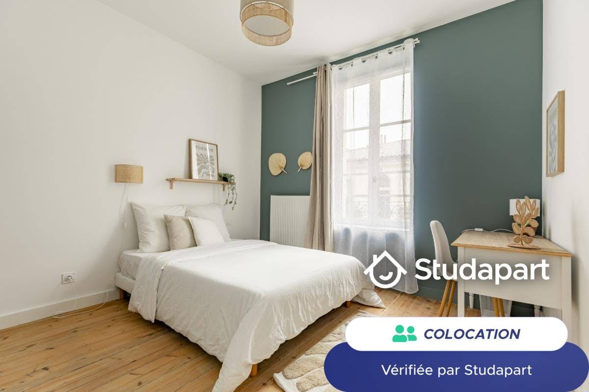 Private room for rent for €753 per month in Bordeaux, Rue de Nuits