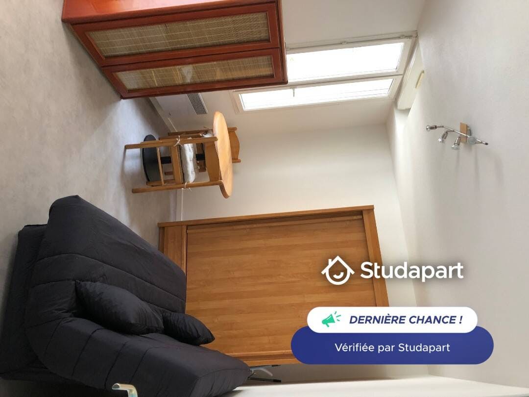 Apartment for rent for €575 per month in Bordeaux, Cours de la Marne