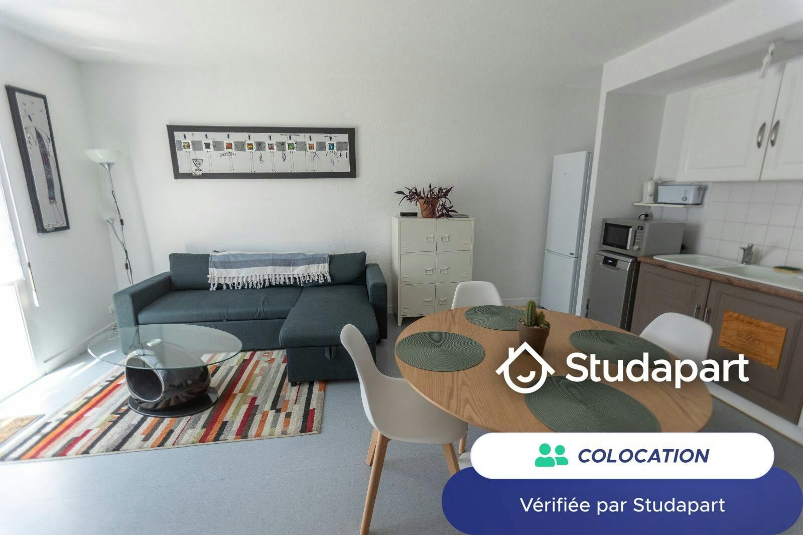 WG-Zimmer zu mieten für 525 € pro Monat in Aytré, Rue de la Caravelle