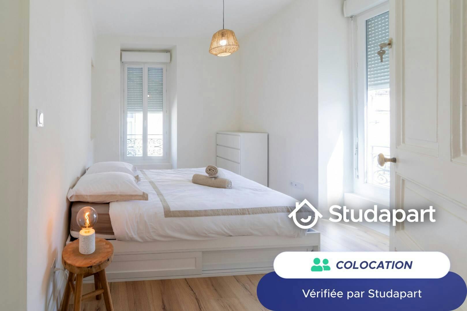 Private room for rent on Rue Astruc, Nîmes - Widok 3