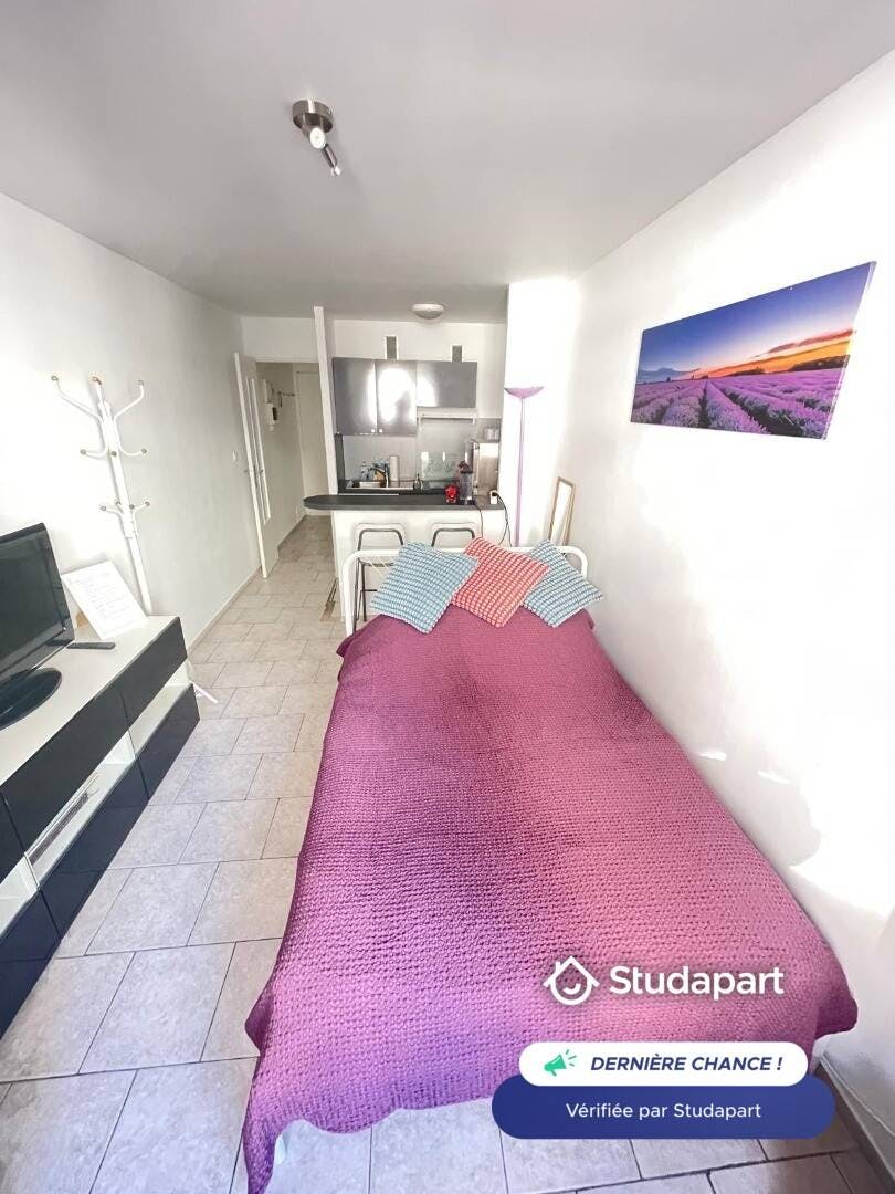 Apartment for rent for €925 per month in Nice, Rue Caffarelli