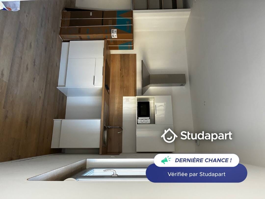 Mieszkanie do wynajęcia za 565 € miesięcznie w mieście Lunel, Boulevard Diderot