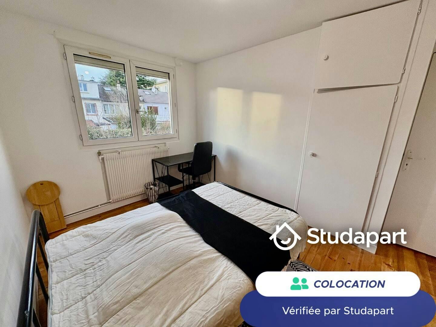 Private room for rent for €650 per month in Massy, Allée des Géraniums