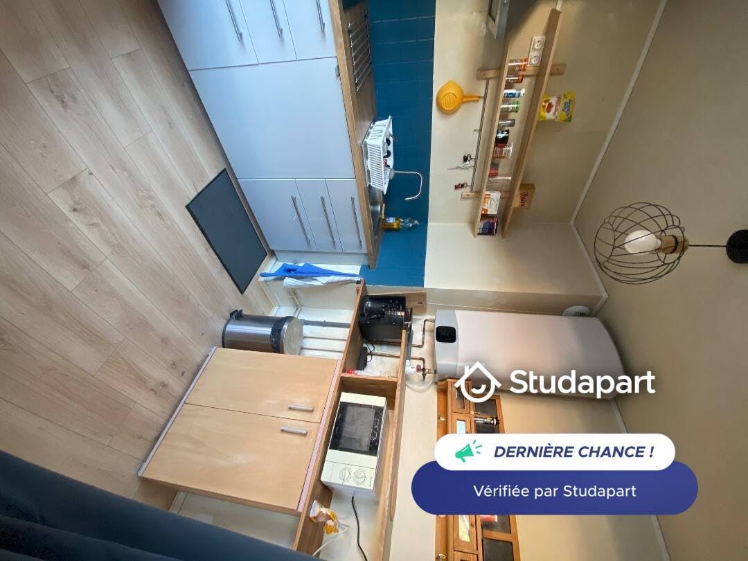 Wohnung zu mieten für 440 € pro Monat in Pau, Avenue Jean Mermoz