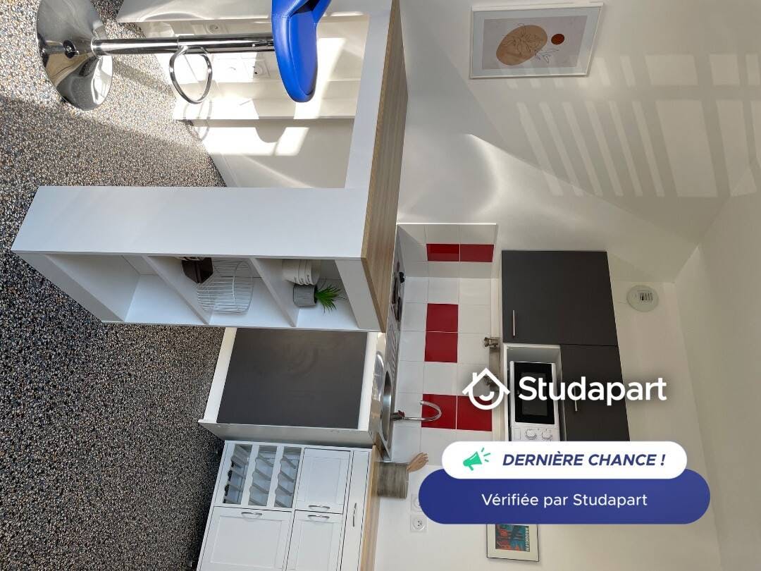 Appartement à louer pour 615 €/mois à Limonest, Chemin du Mathias