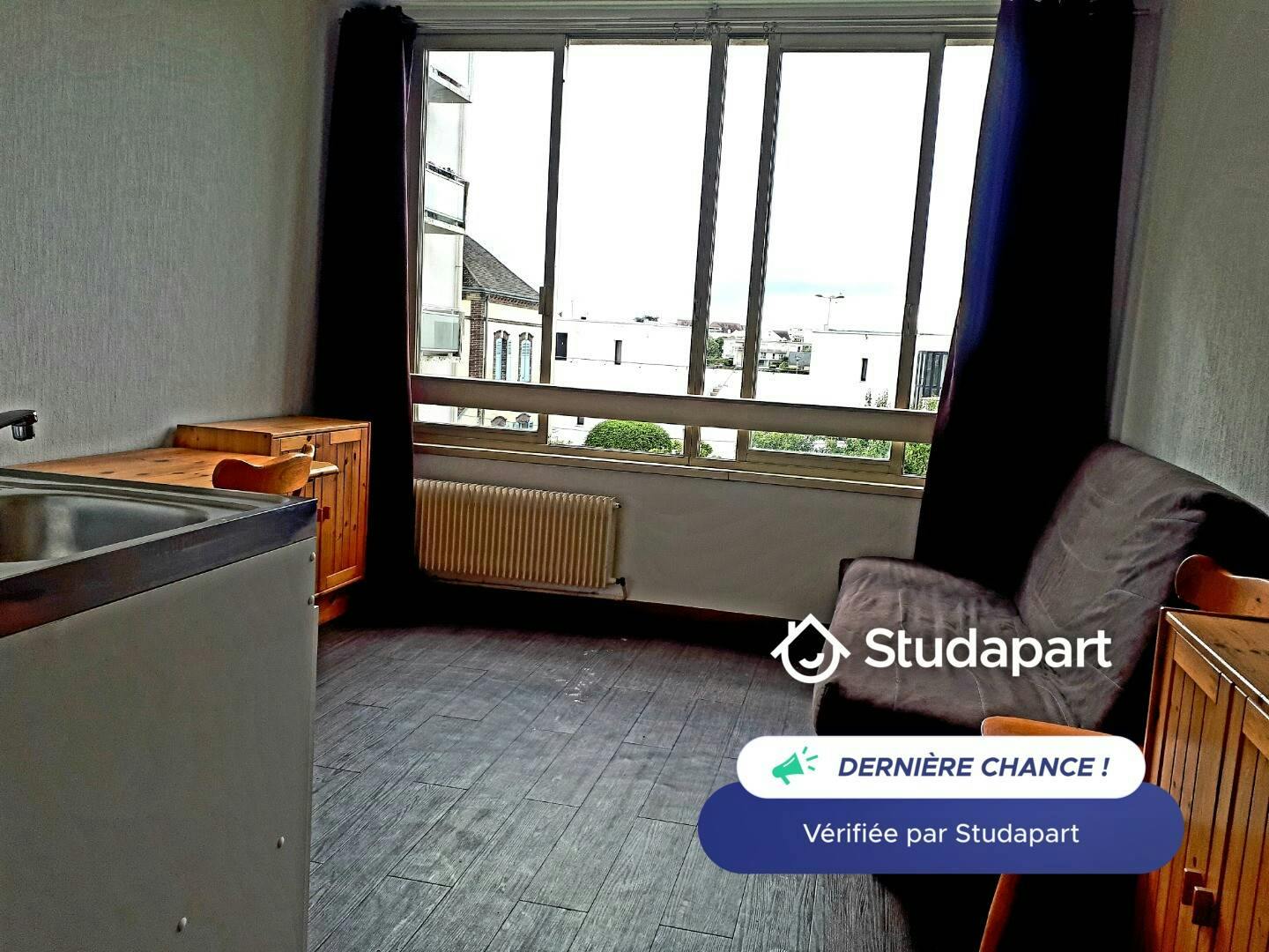 Apartament de închiriat pentru 430 EUR pe lună în Chartres, Rue Danièle Casanova