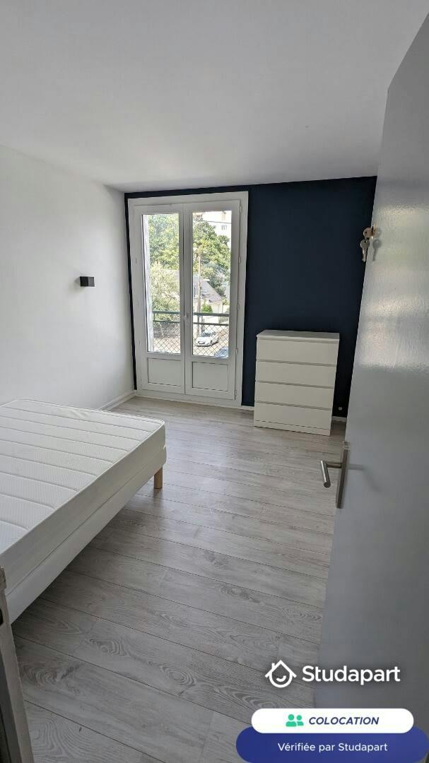 Private room for rent on Rue de la Trémissinière, Nantes - Vue 5