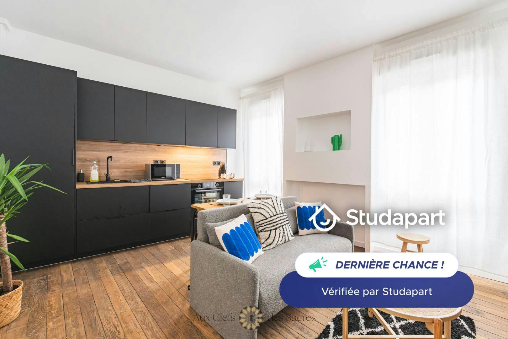 Apartment for rent for €700 per month in Reims, Rue Marlot