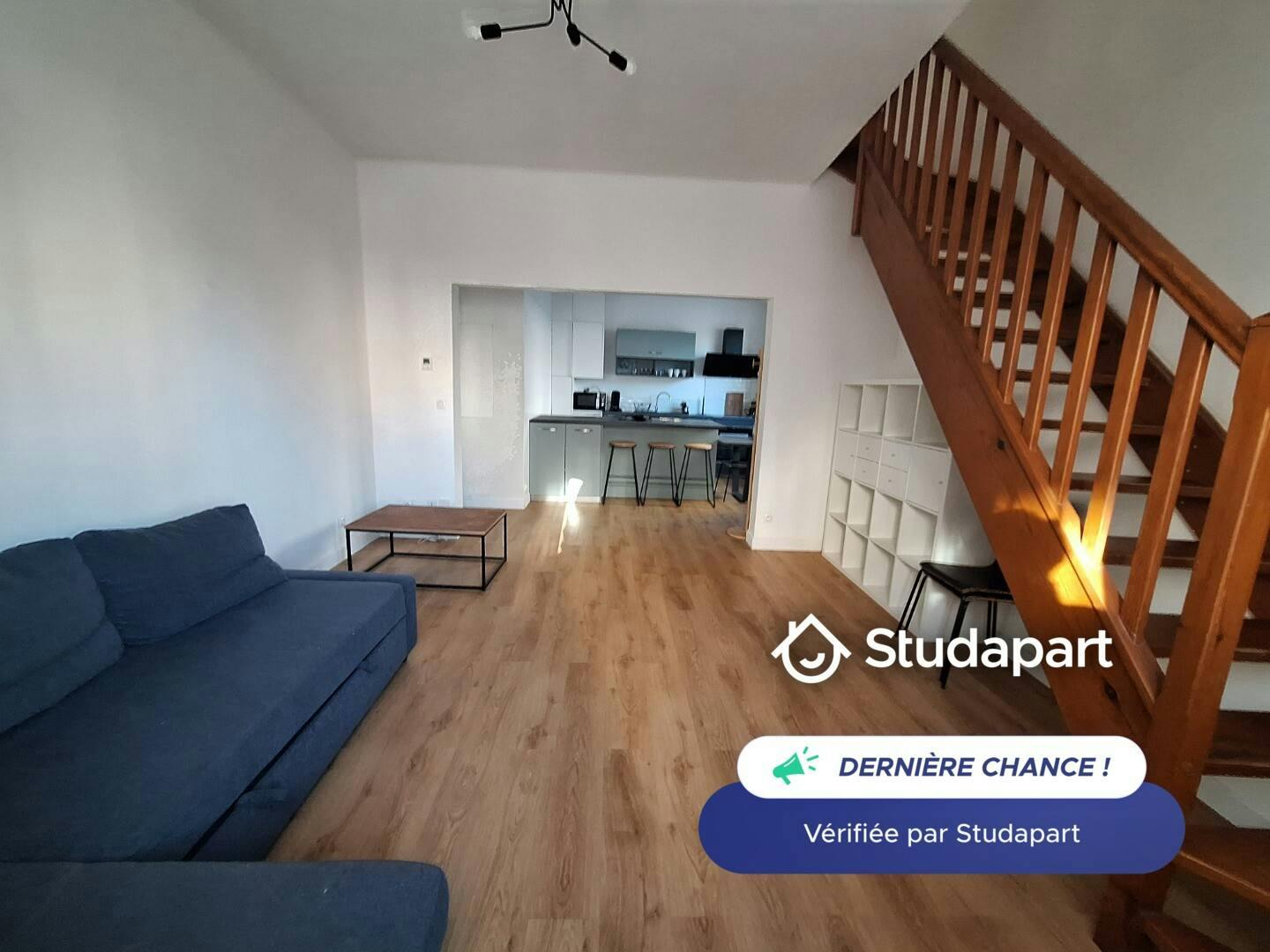 Apartment for rent for €1,490 per month in Bordeaux, Rue de Bègles