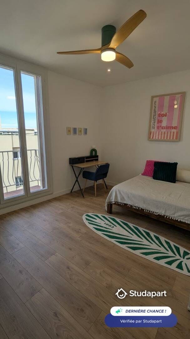 Apartment for rent for €590 per month in Toulon, Rue Masséna