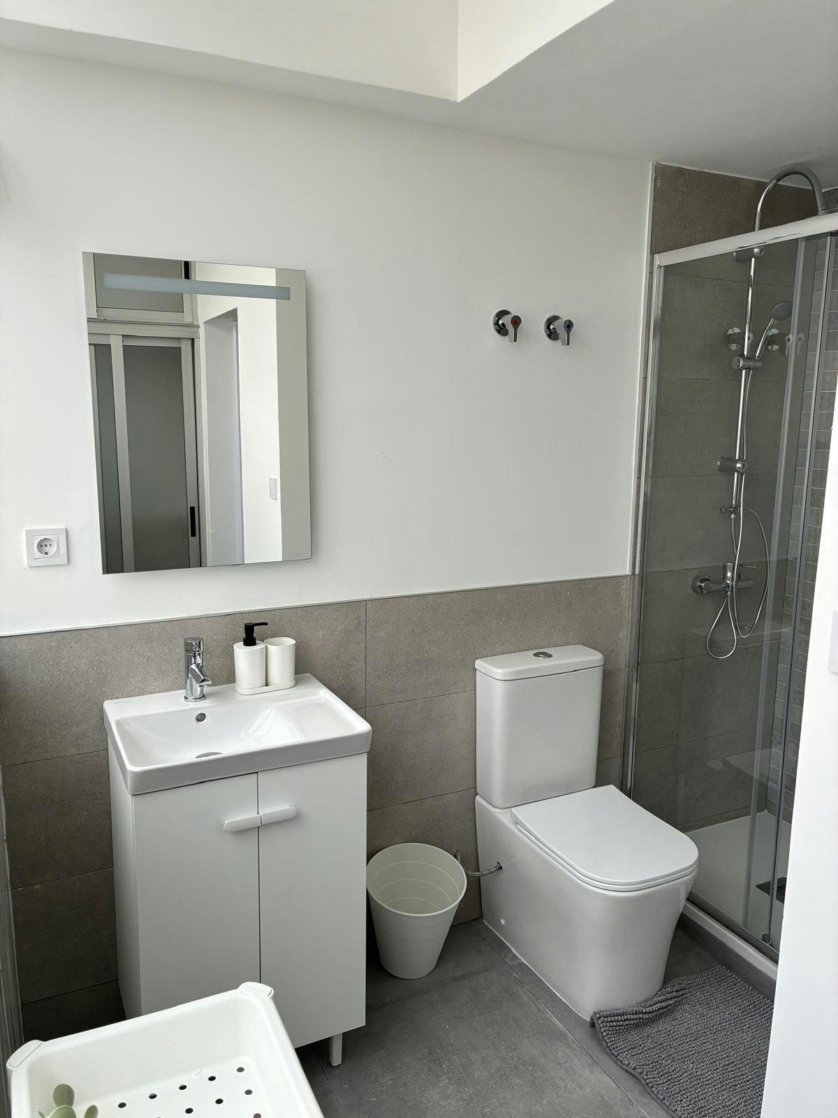 Single room Torrent, 1 bed, 14m² — photo 3