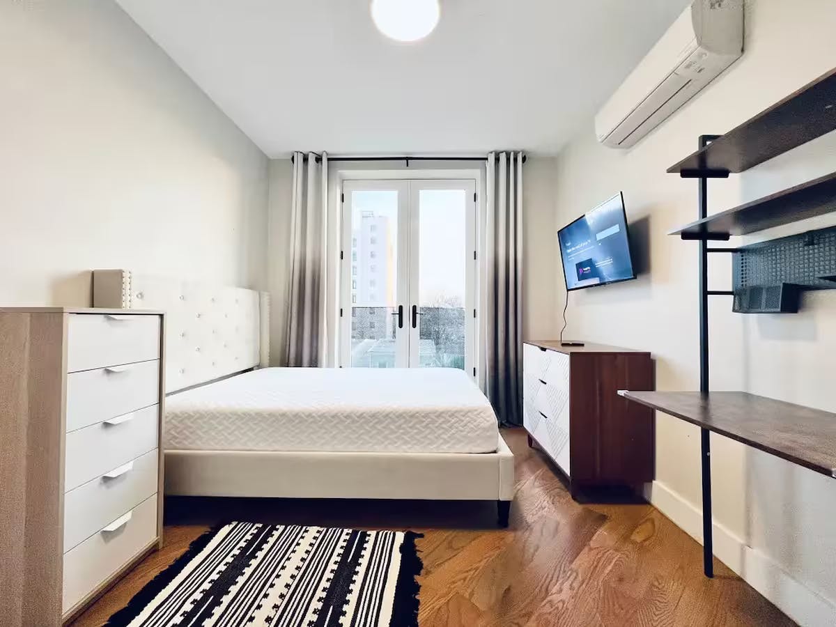 Fenimore Street, Kings County,  preview