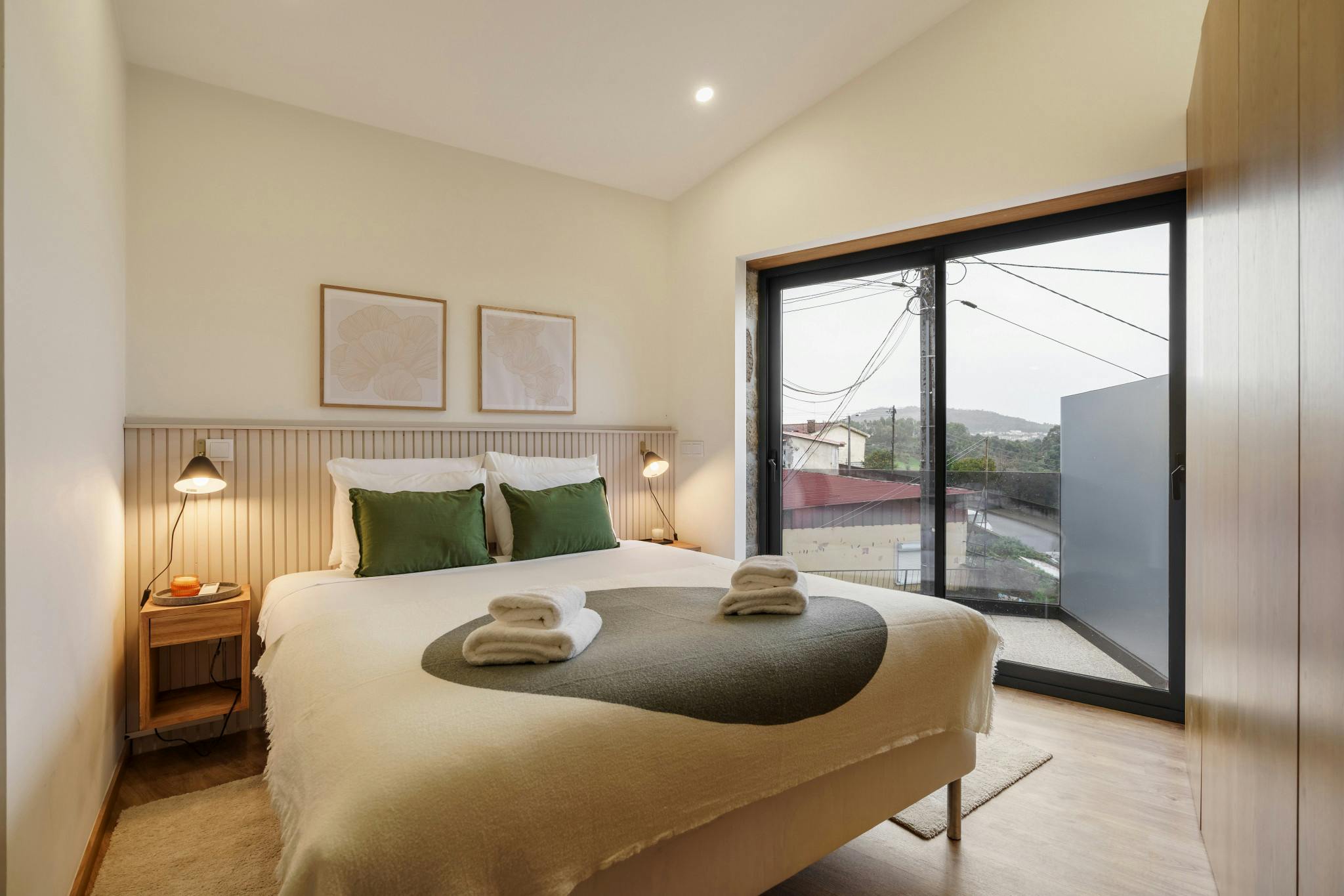 Huis te huur voor € 9.999 per maand in Braga, Rua do Penedo