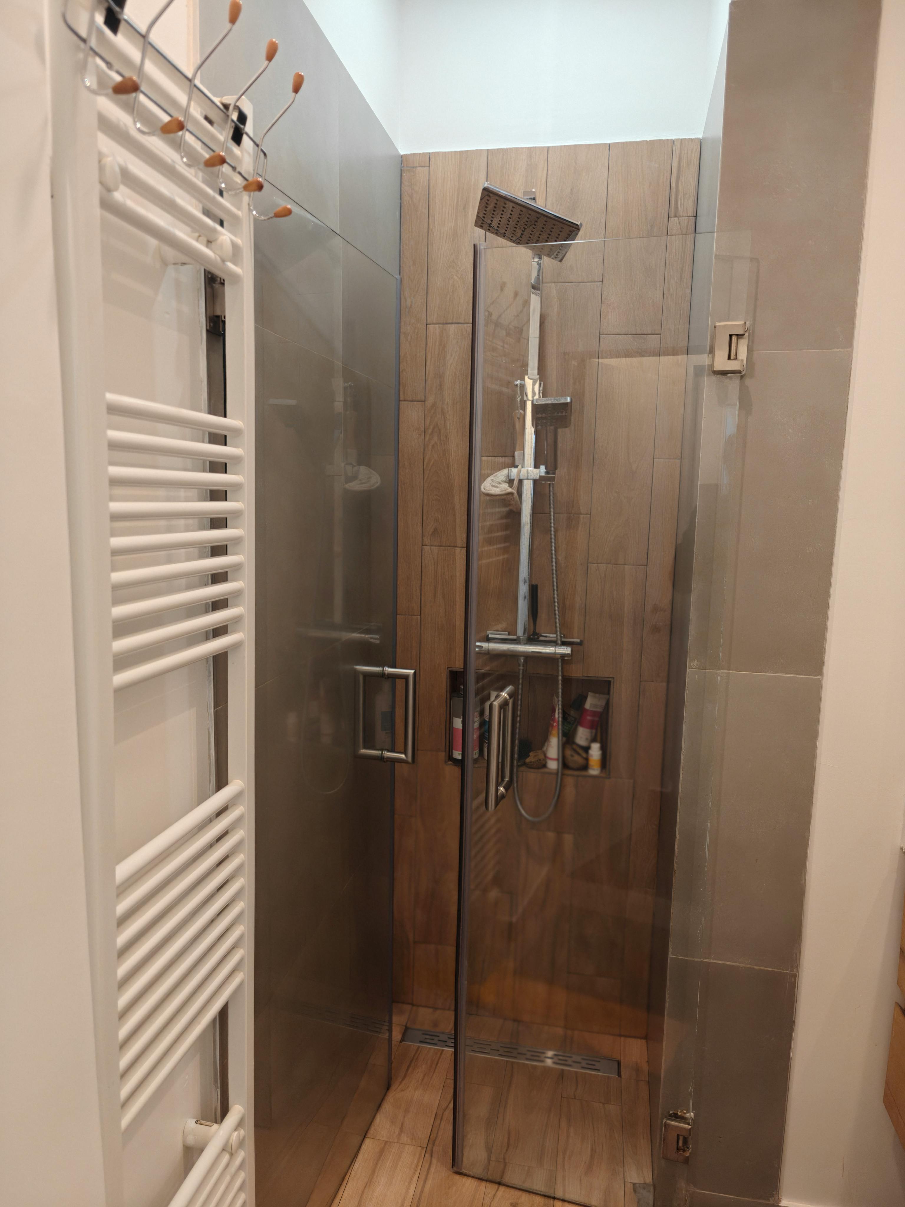Single room Molenbeek-Saint-Jean, 1 bed, 11m² — photo 9