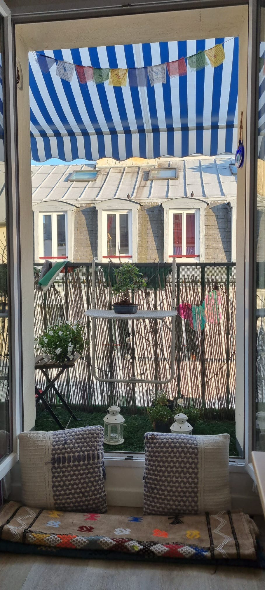 Studio for rent for €1,200 per month in Paris, Rue Neuve des Boulets