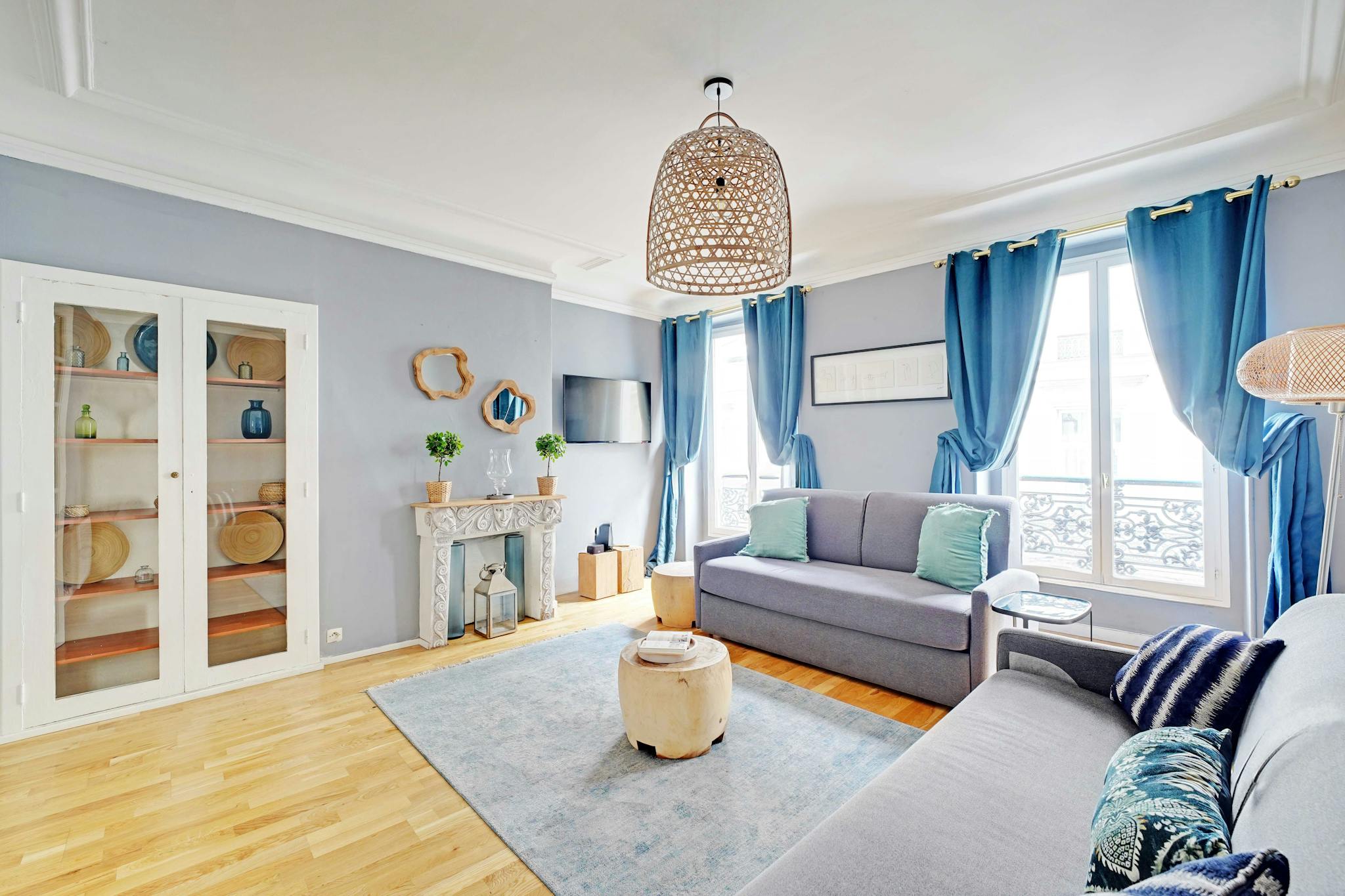 Rue Washington, Paris preview