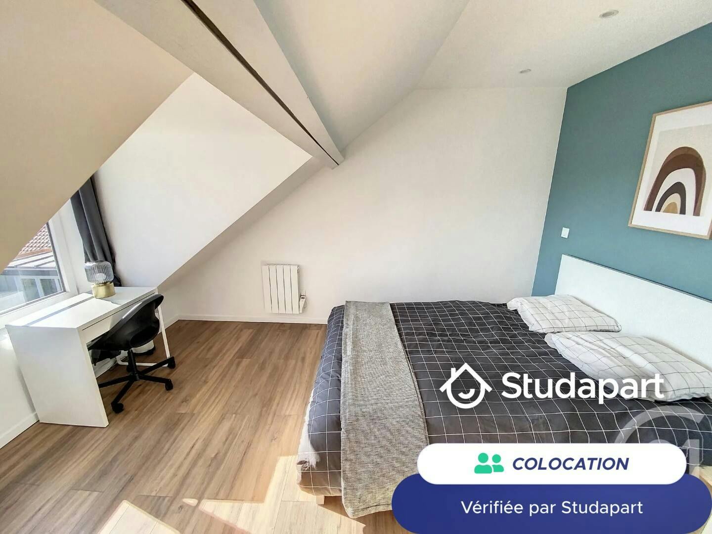Private room for rent on Place de la Solidarité, Lille - Vue 4