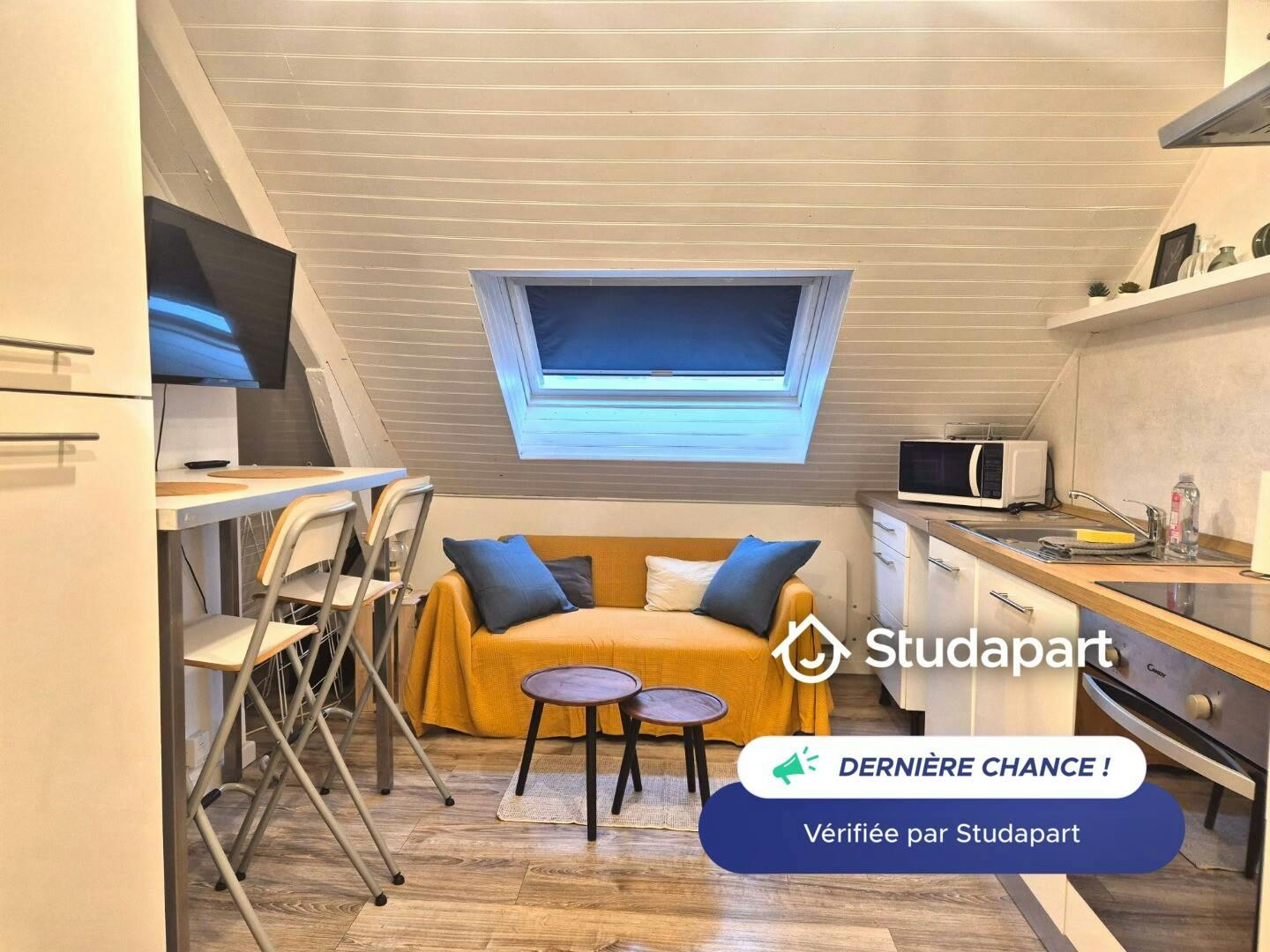 Appartamento in affitto a 570 € al mese a Reims, Rue Pierre Brossolette