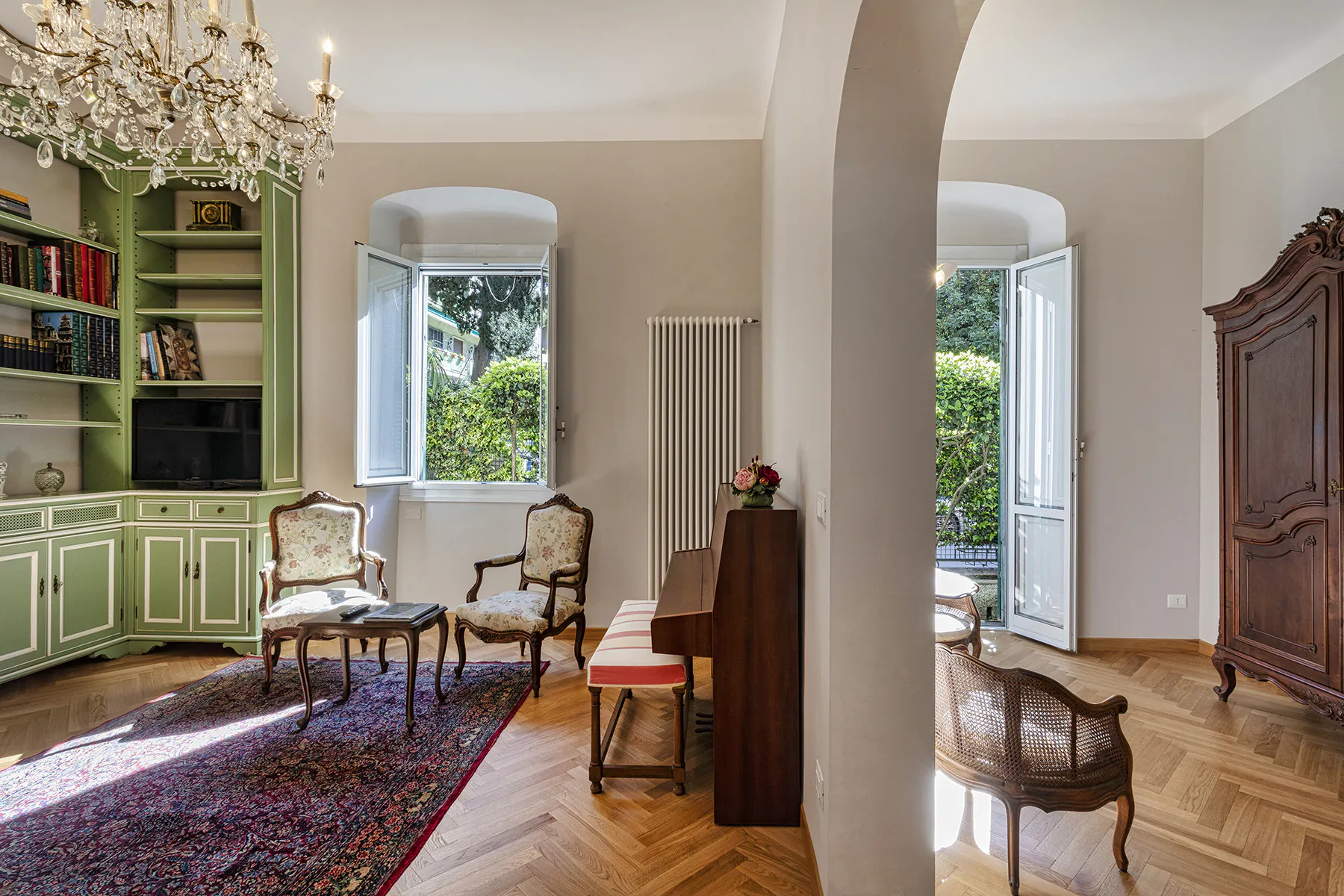 2-Bedroom Apartment in Via Flora, Genoa (1688025) ROOM 2