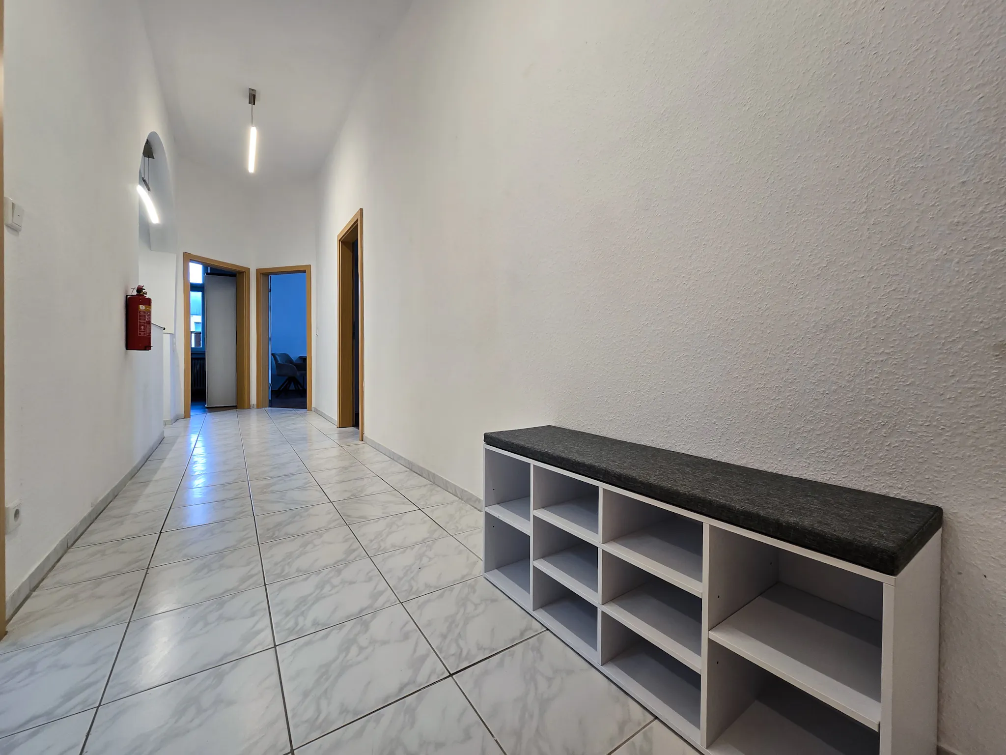 2-Bedroom Apartment in Friedrich-Ebert-Straße, Krefeld (1688038) ROOM 1