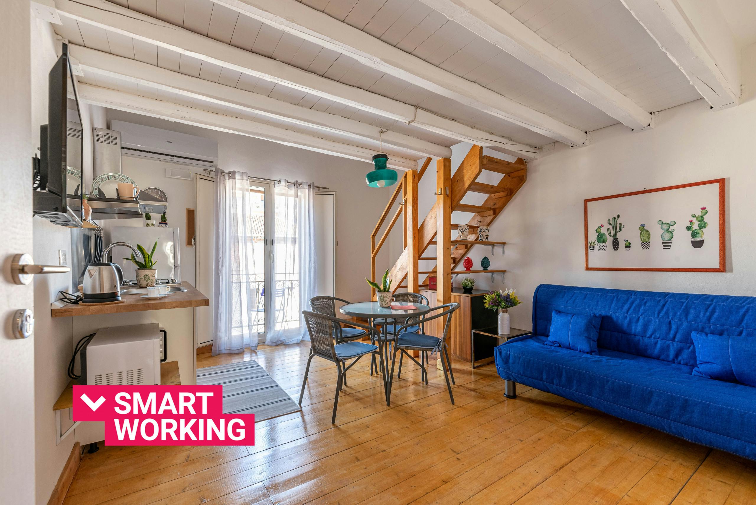 Apartament de închiriat pentru 799 EUR pe lună în Palermo, Piazza Sant'Onofrio