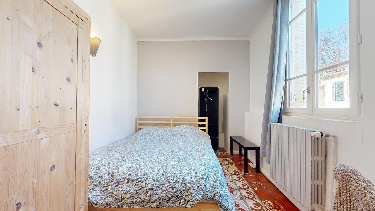 WG-Zimmer zu mieten für 395 € pro Monat in Avignon, Rue de La Campane