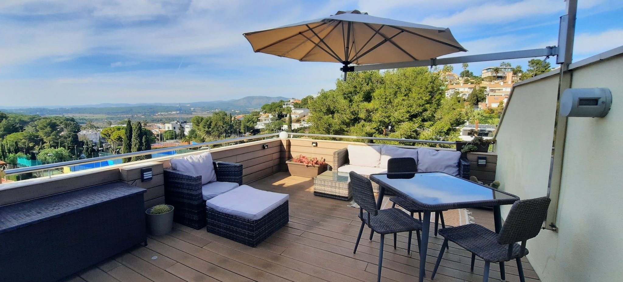 Avinguda Santa Isabel, Barcelona preview