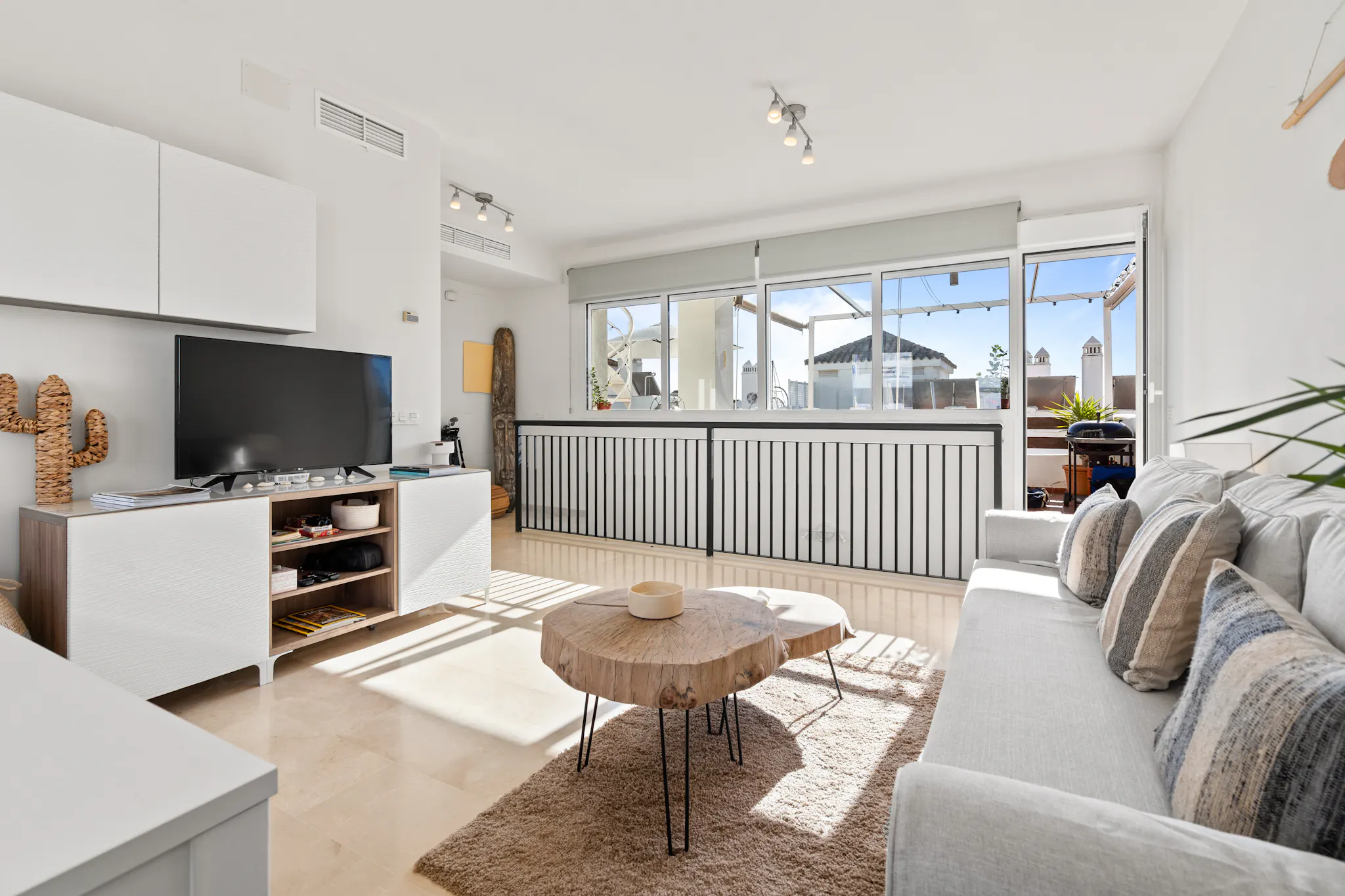 Calle Villa Borghese, Estepona preview