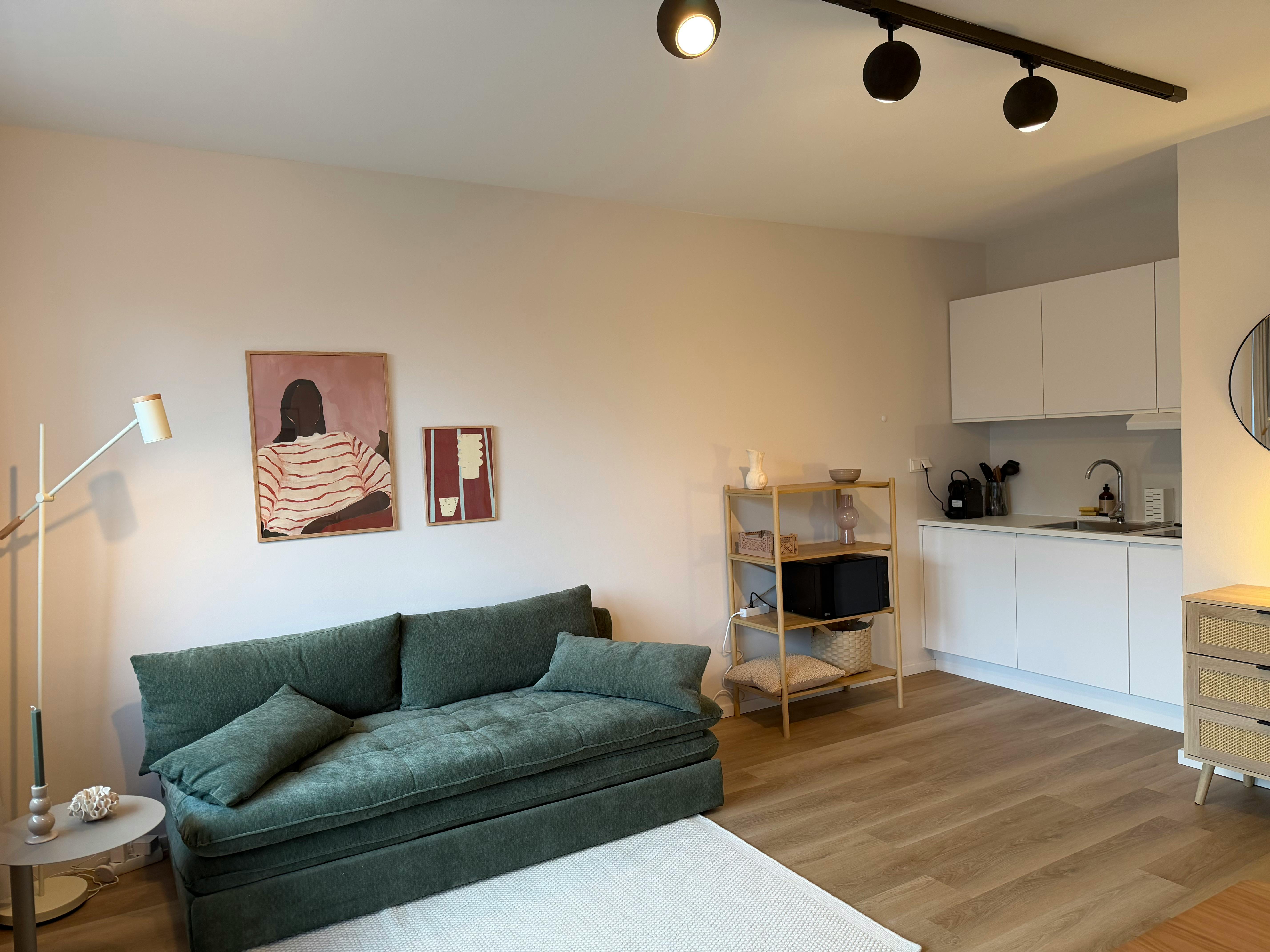 Apartament de închiriat pentru 1.400 EUR pe lună în Köln, Amsterdamer Straße
