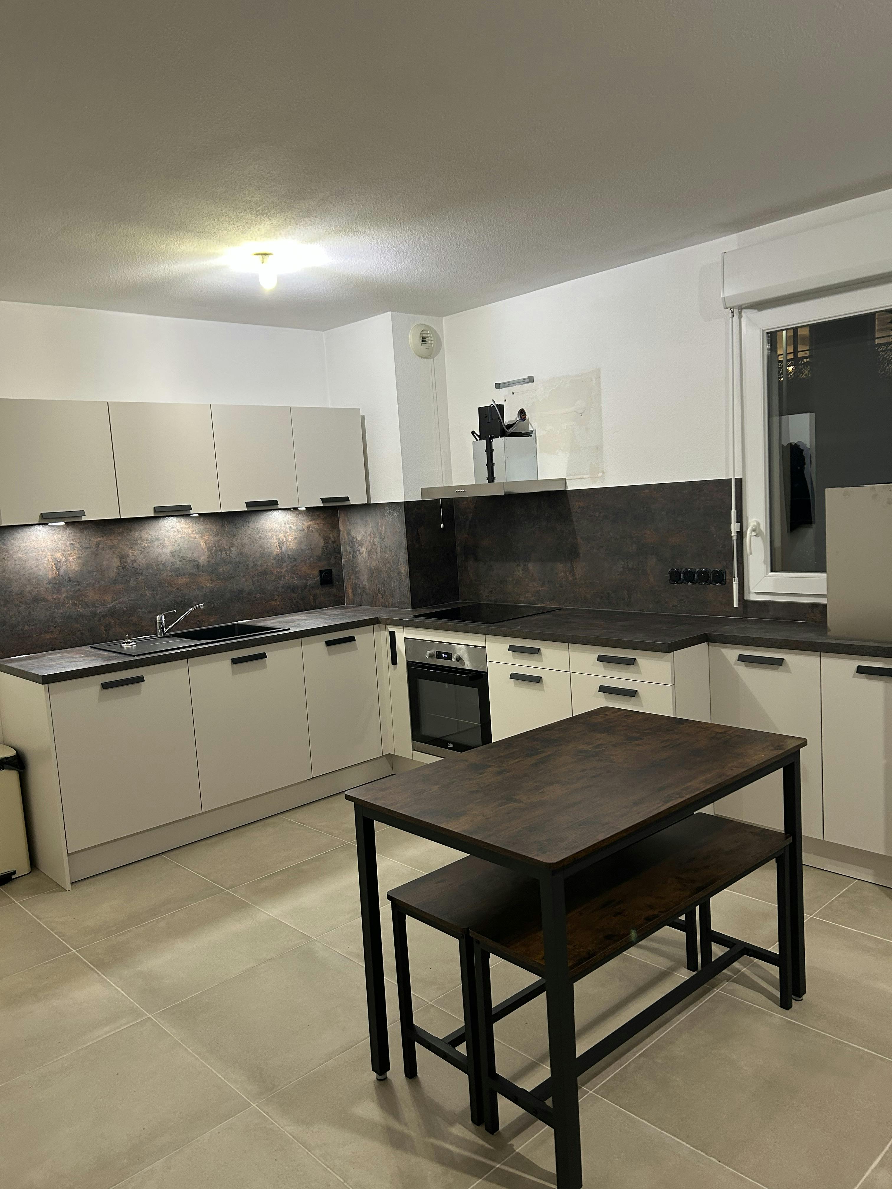 Wohnung zu mieten für 1.480 € pro Monat in Nice, Impasse de la Gaieté