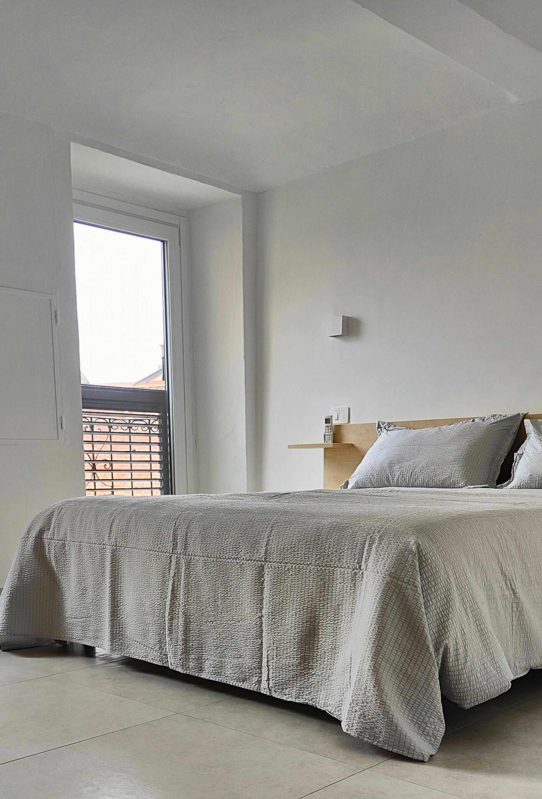 Building for rent for €700 per month in Asti, Corso Vittorio Alfieri