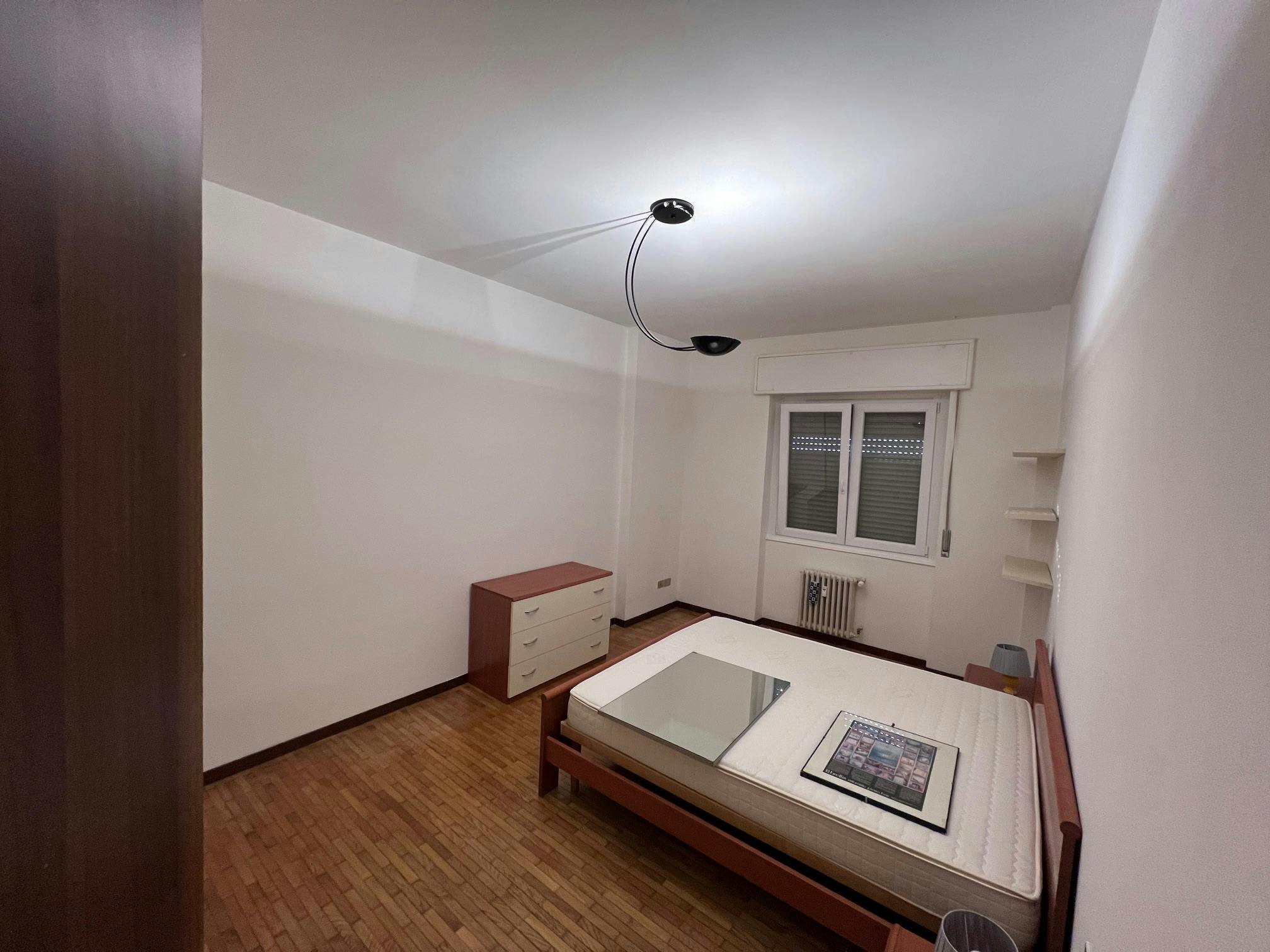 Apartment for rent for €1,100 per month in Milan, Via Privata Hermada