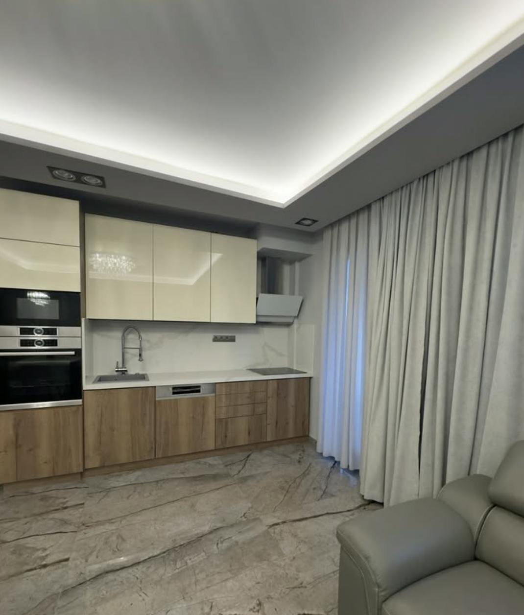 preview gallery tile