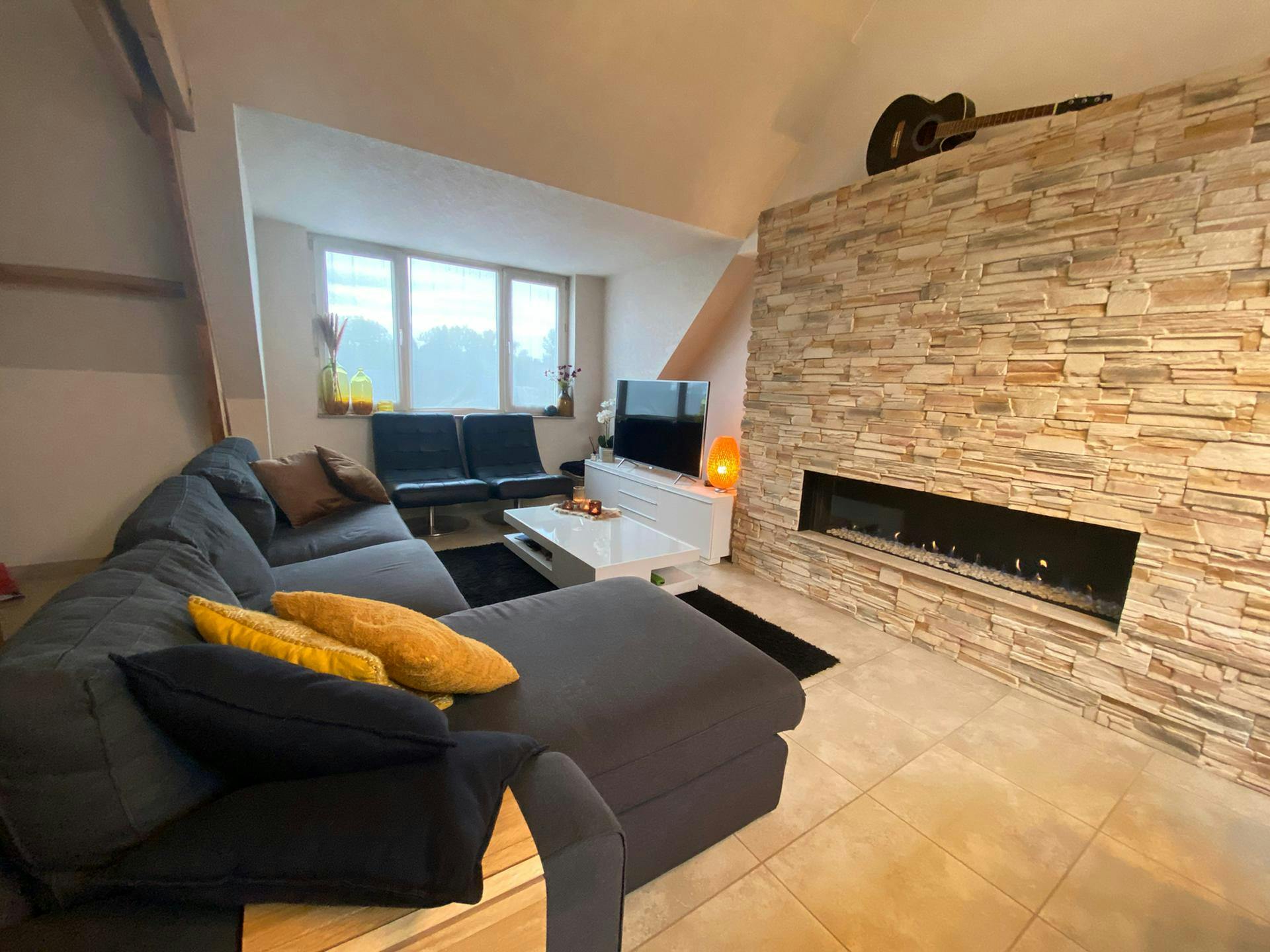 Wohnung zu mieten für 1.750 € pro Monat in Mol, Rozenberg