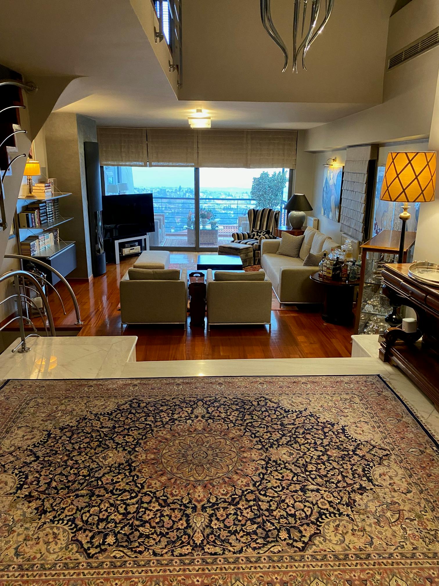 House for rent for €4,000 per month in Panórama, Olimpou