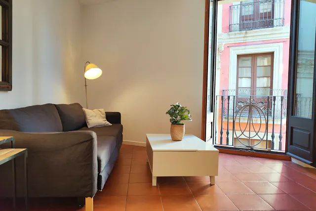 2-Bedroom Apartment in La Rambla, Barcelona (1688663) room image 2