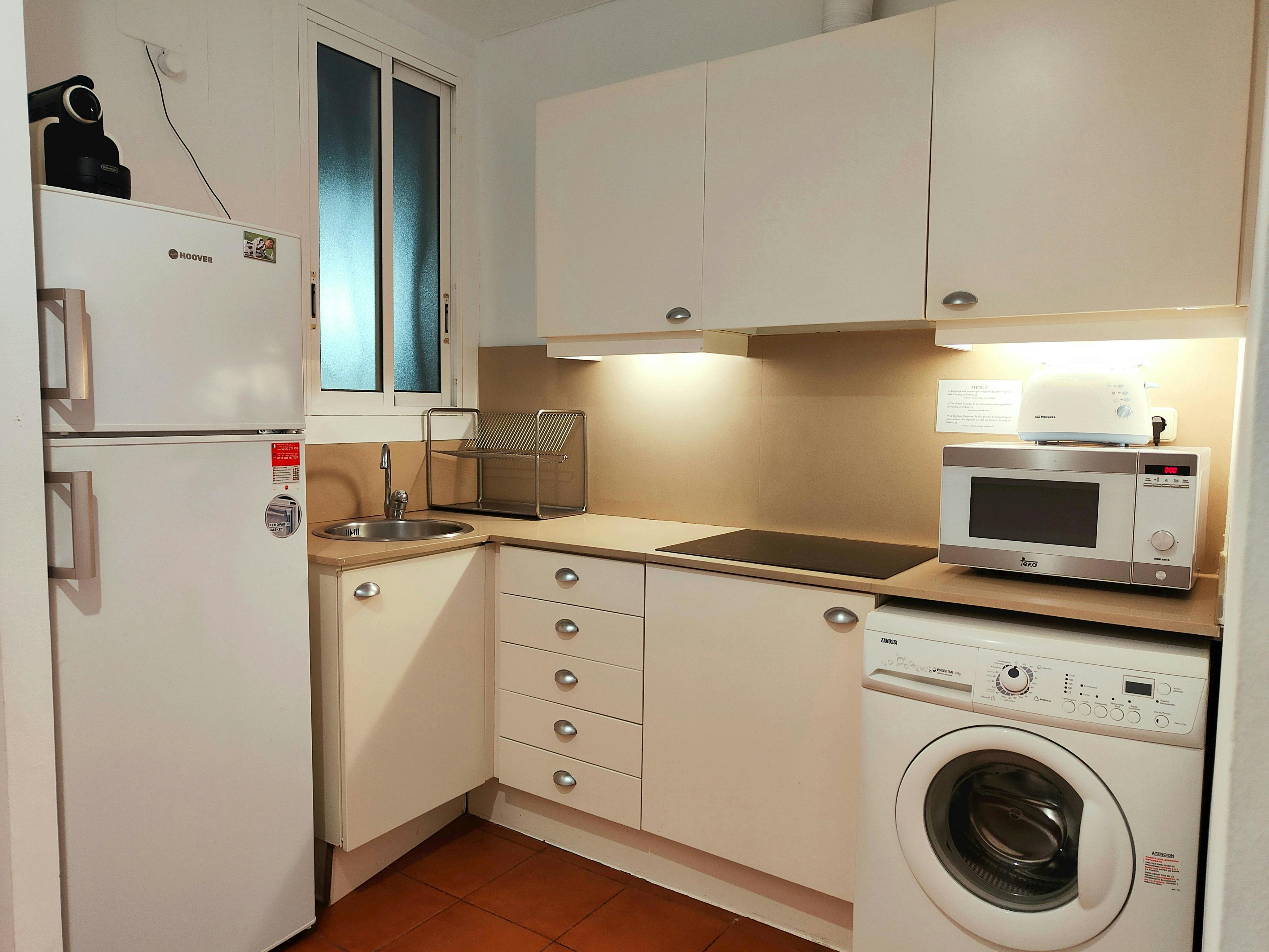 Apartment Barcelona, 2 beds — photo 12